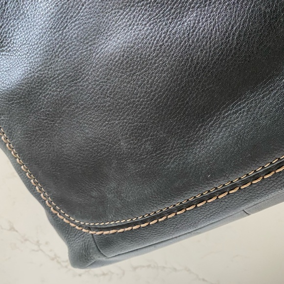 Fossil Leather Shoulder/Crossbody Bag - Picture 12 of 14
